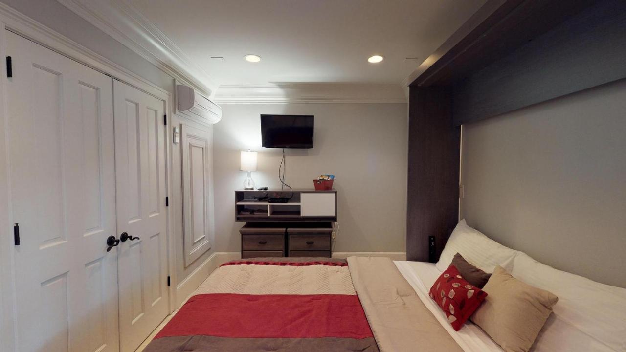 Suite Escape Savannah Exterior foto